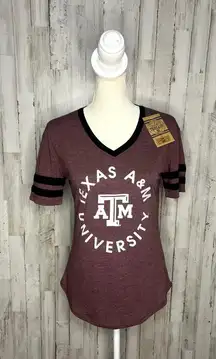 NWT Rivalry Threads Texas A&M Women's V-Neck T-Shirt Maroon Size Small‎