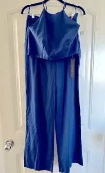 Brand New Beautiful House of Harlow 1960,  Linen 2 Piece set