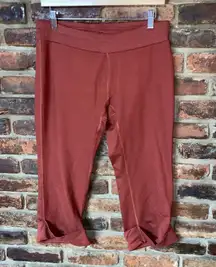 LUCY Rust Red Athletic Cuffed Capri Cropped Sweatpants Women's Size Medium