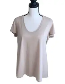 BCBG MAXAZRIA BEIGE SHORT SLEEVE SCALLOPED NECK BACK CROSSOVER SHORT TEE MEDIUM