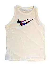 Nike women’s graphic training tank brand new with tags size M