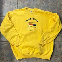 rhode island vintage crewneck | size medium