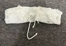 Victoria's Secret  Cream Lace Strapless Bikini Top Size Small