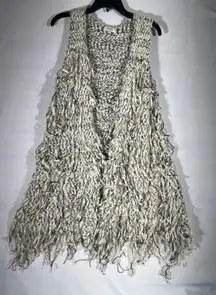 Umgee USA Women's Fringe Knit Vest Sweater Boho Fuzzy Bold Cream Black S M