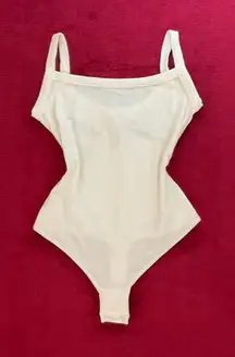 SKIMS cotton jersey scoop neck bodysuit in marble size XS