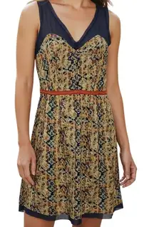 URBAN OUTFITTERS STARING AT STARS Print V-Neck Mesh Trim‎ Sleeveless Dress EUC 4