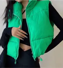 Cropped Puffer Vest Amazon Green