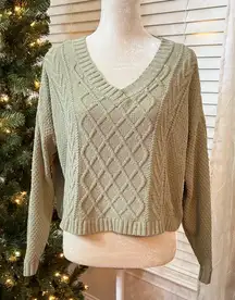 Hollister Cropped Cable Knit Sweater Sage Green V-Neck Size Small