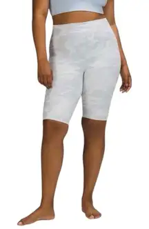 Lululemon Wunder Under Short Size 12 Ribbed
Incognito Camo Jacquard Alpine