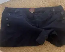 FINAL MARKDOWN Ladies merona Shorts 14