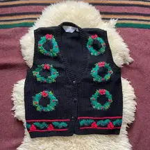 The Outfit Vintage Christmas wreath vest hand knit kitschy Christmas