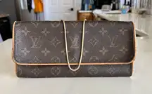 Louis Vuitton Twin Pochette GM