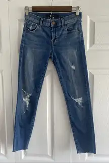 J‎ Brand 25 Mischief Medium Wash Distressed Raw Hem Skinny Cropped Leg Jeans