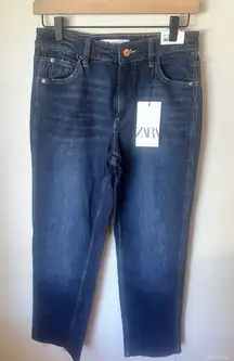 ZARA mid‎ rise stretchy size   36. jeans new