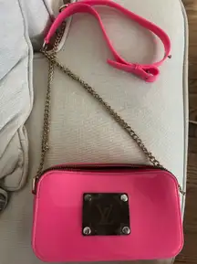 Boutique Louis Vuitton Patch Purse