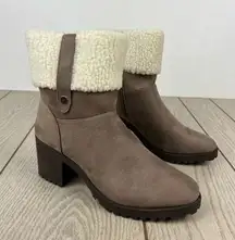 Olivia Miller Amy Women's Sherpa Cuff Ankle Boots 8.5 Sand (Tan/Taupe) $99