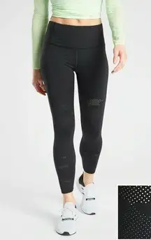 Athleta Persistence Camo Laser Cut 7/8 Tight in Powerlift, Black Size Medium