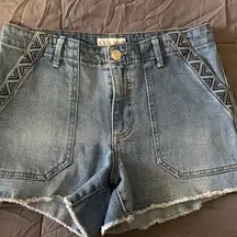 Knox Rose Blue Jean Shorts with Patterned Trim SZ 8