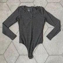 Everlane Black/White V-Neck Striped Long Sleeve Body Suit Sz Small