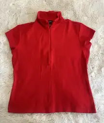 Express red mock neck short sleeve top. Simple and‎ chic design, Size L