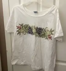 FINAL MARKDOWN Crazy shirt ladies tee large