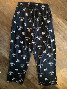 New York Yankees pajama bottoms size medium