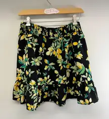 Lily Rose Black Skirt, Lemons, Junior Size Large From smoke and pet free environment  This cute Junior Skirt is in perfect configuration  Fast shipping