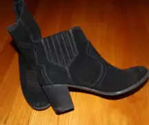 Franco Sarto‎ Chesney black suede cowgirl boots 8 Excellent Pull On 2 in heel