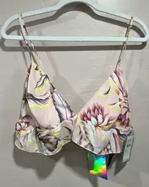 NWT! Missguided Floral Crop Top