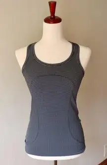 Lululemon Black & White Stripe Swiftly Tech Sleeveless Racerback Tank Top Size 4