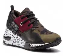 Womens Steve Madden Sneakers Camo Print Chunky‎ Platform Casual Shoes size 8