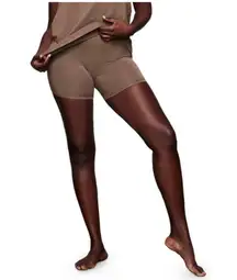 SKIMS Boyfriend Boxers in Oxide Size Large