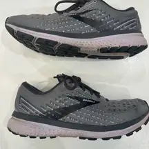 Brooks Ghost 13 Charcoal Athletic Sneakers size 10.5