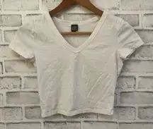 Women’s Wild Fable white short sleeve v-neck crop top t-shirt Size XS