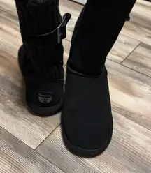 BearPaw Black Winter Boots