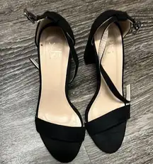 Yoki Black Heels Minimalist Design