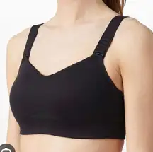 Lululemon NWT black 32dd swift speed bra