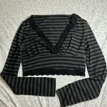 cropped long sleeve