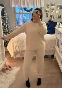 Fuzzy Matching Long Sleeve & Joggers Set