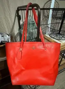 COACH Large City Zip Tote GUC