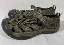 Keen Newport Camo Outdoor Unisex Sandals Comfy Closed Toe Boys Sz 4 Women Sz 7