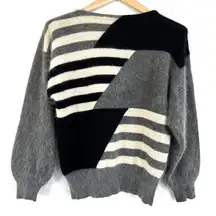 Richard‎ & Co. Lamb Wool & Angora Rabbit Hair Women's Size Medium Striped Gray
