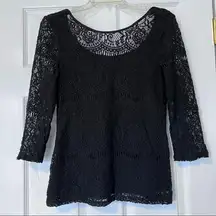 Adrianna Papell black lace top Small