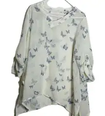 Indigo soul women’s size medium, oversized, butterfly print blouse