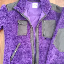 Women's Zara jacket size large. Purple and black in color