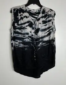 YFB Young Fabulous & Broke Sleeveless White Black Tie Dye Button Down Blouse XS