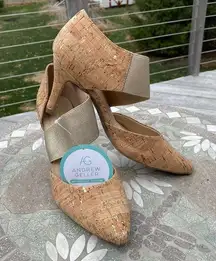 NWT  size 8 Maresa pointed toe cork heels - tan and gold