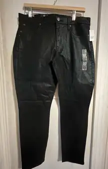 NWT Gap black coated skinny jeans. Mid rise size 14. Christmas gift 🎁