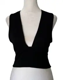 Wilfred Free black v-neck crop tank top size M