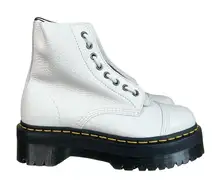 DR. MARTENS Sinclair Women’s White Leather Platform Boots Size 8 SKU#24521